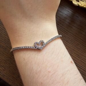 Pandora Heart Pavé Bracelet in Silver with Clear Stones